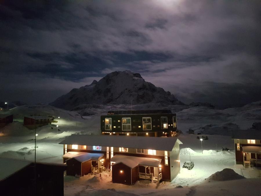 Måneskin, Sisimiut, 3. januar 2018