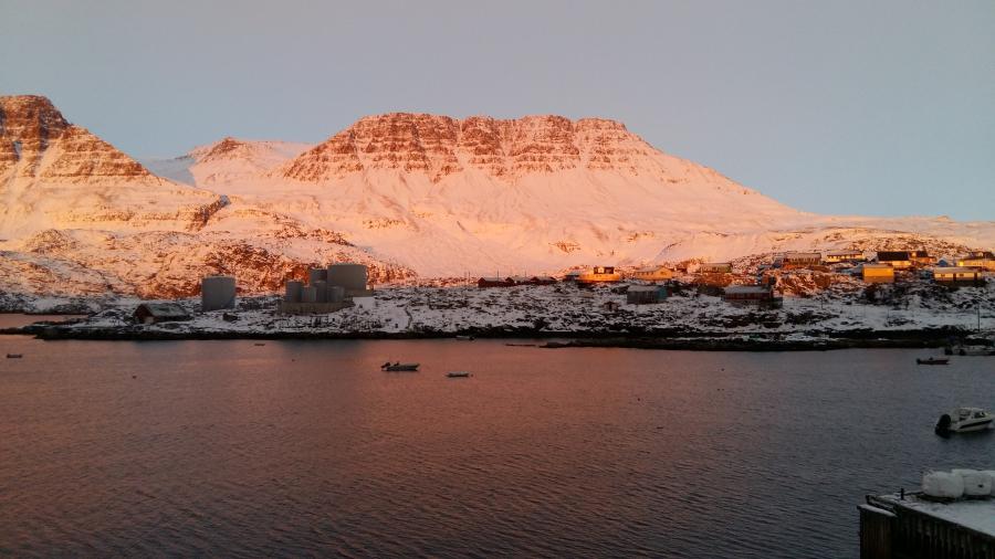 Snart ser vi ikke solen længere. Qeqertarsuaq, 25. november 2019