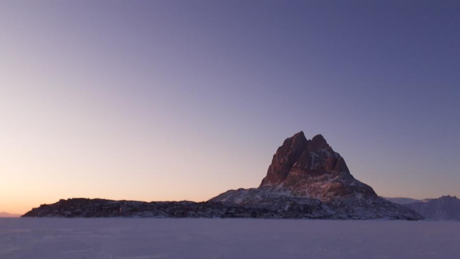 Frisk luft på min gåtur. Uummannaq, 7. april 2020
