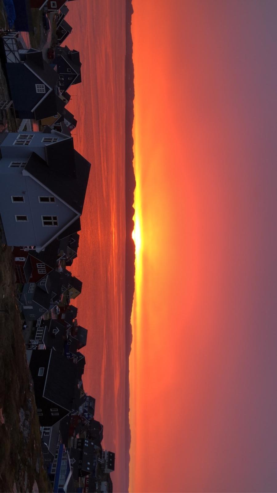 Nuuk unnuap qeqqanut