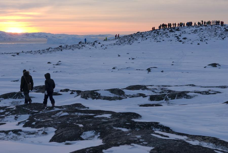 Ilulissat - solen kommer frem 13. januar