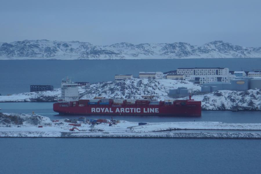 Tukuma Arctica Nuup umiarsualivianut ullaaq pulalersoq