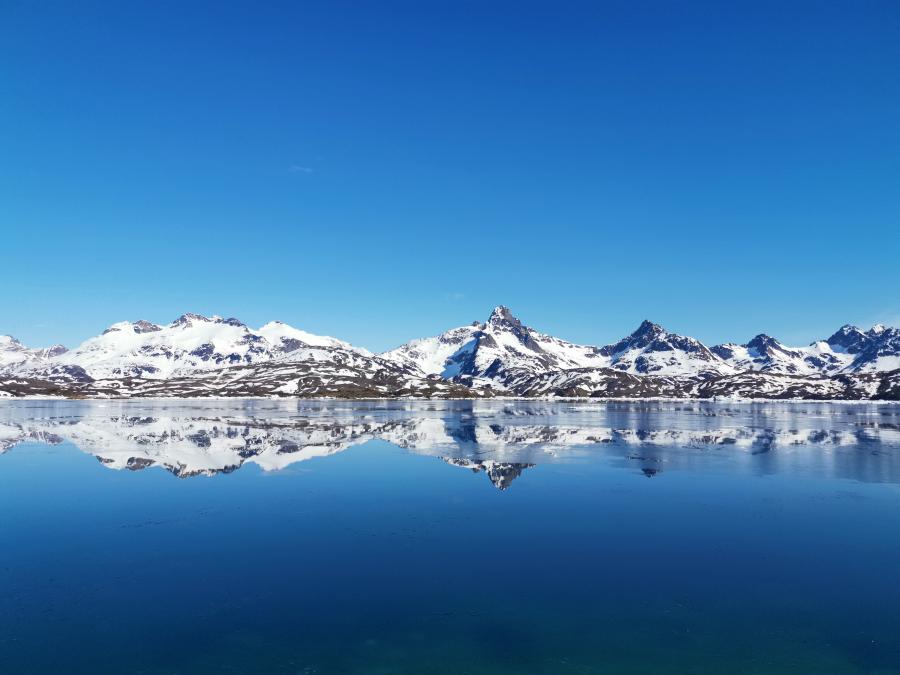 Tasiilaq med flot natur