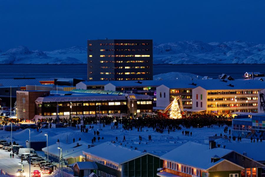 Juletræstænding i Nuuk, 3. december 2017