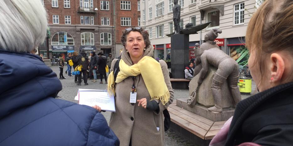 Selskabet Københavnerture står bag den guidede rundtur 'Grønland i København!' med Iben Danielsen i spidsen.