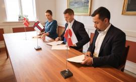 Múte B. Egede, Mette Frederiksen, Bárður á Steig Nielsen